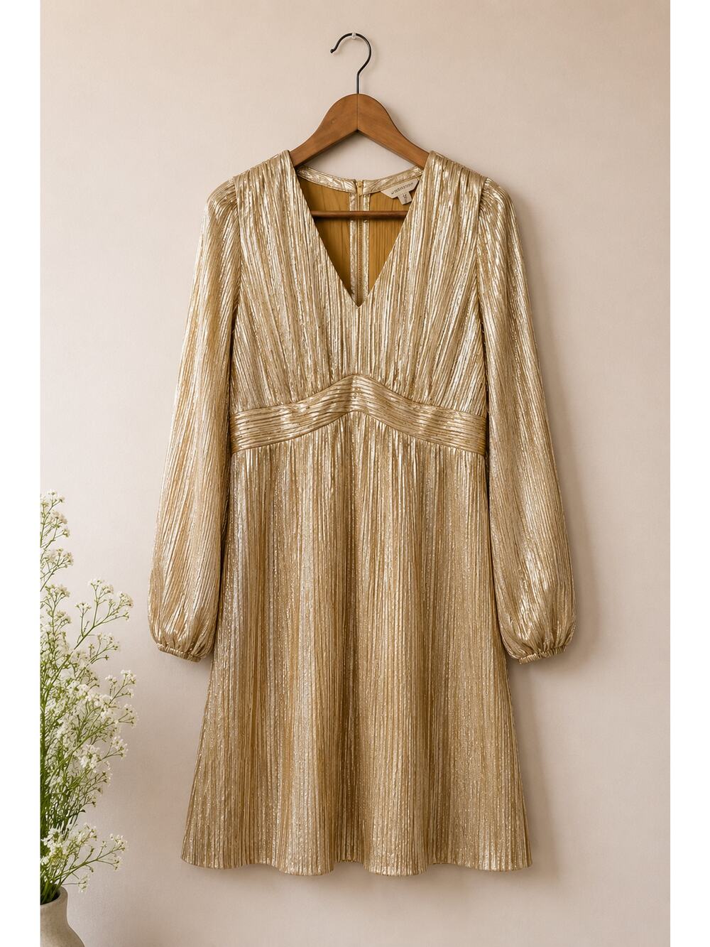 Babydoll Gold Metallic Maternity Dress Size M Ballon Sleeve Formal Y2K V Neck